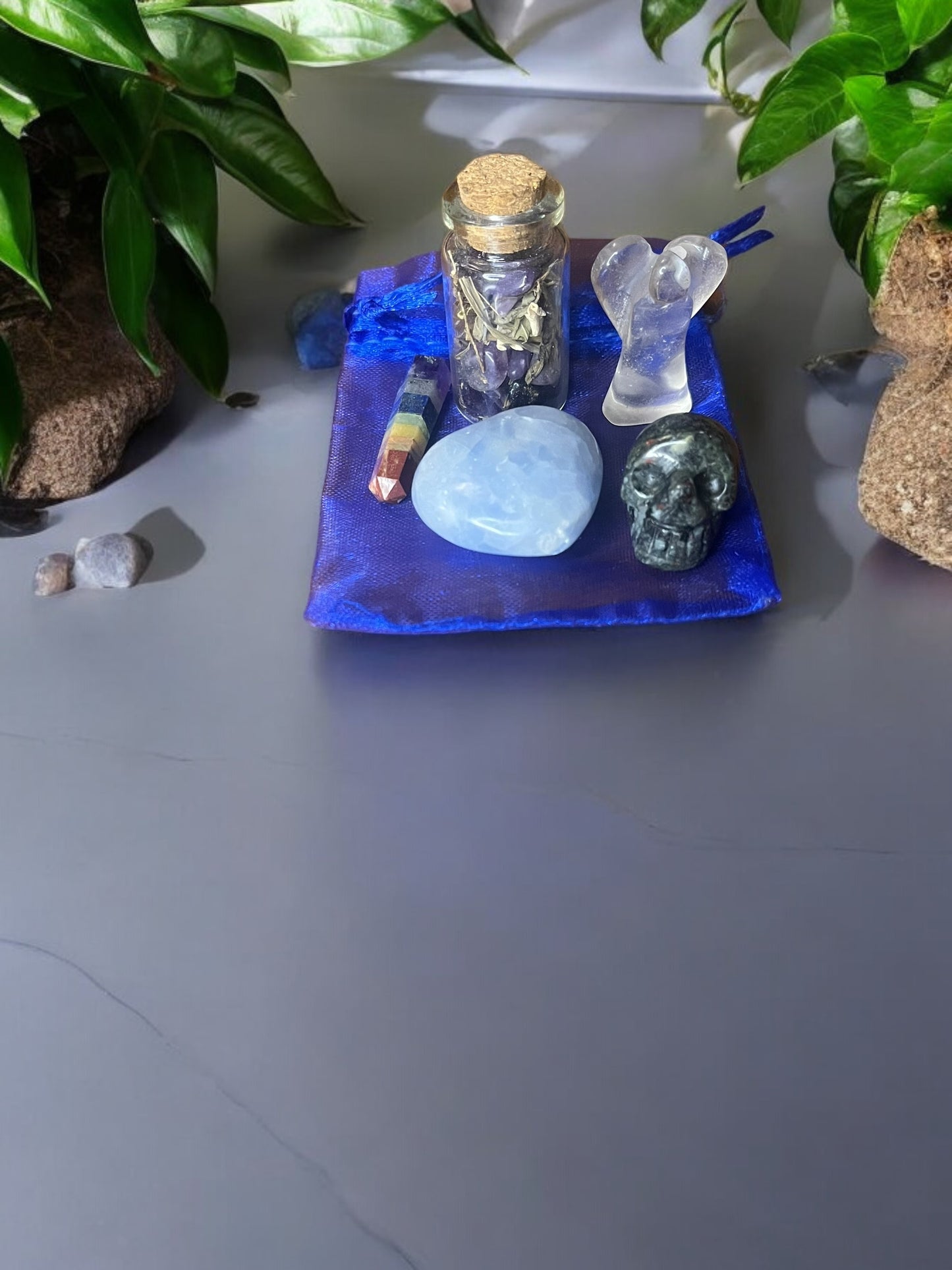 Health + Vitality Mojo Bag – Crystal Healing Charm Set for Wellness, Energy Renewal & Chakra Balance