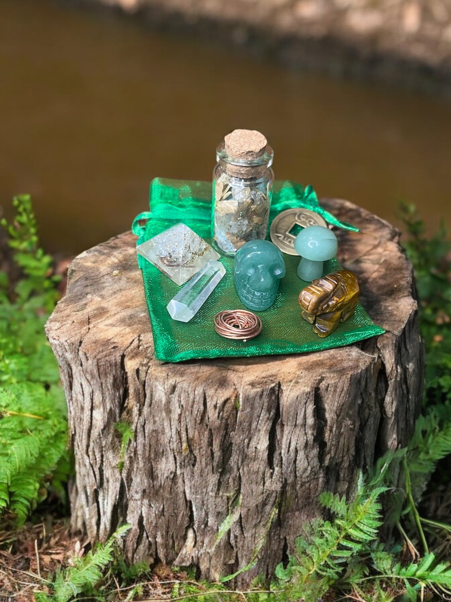 Money Mojo Bag – Energy-Charged Crystal Charm Set for Wealth, Abundance & Good Fortune | Custom Made to Order