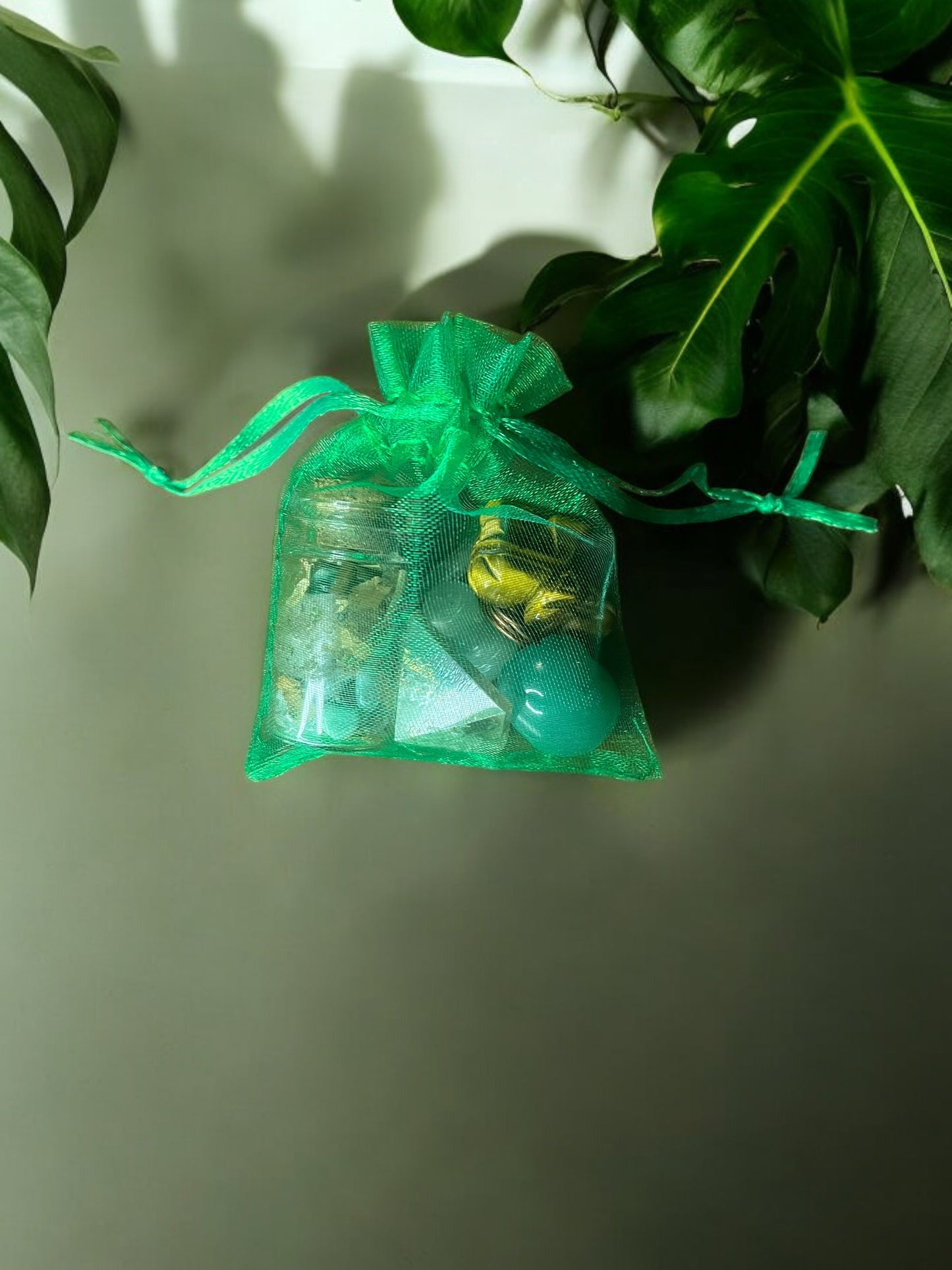 Money Mojo Bag – Energy-Charged Crystal Charm Set for Wealth, Abundance & Good Fortune | Custom Made to Order