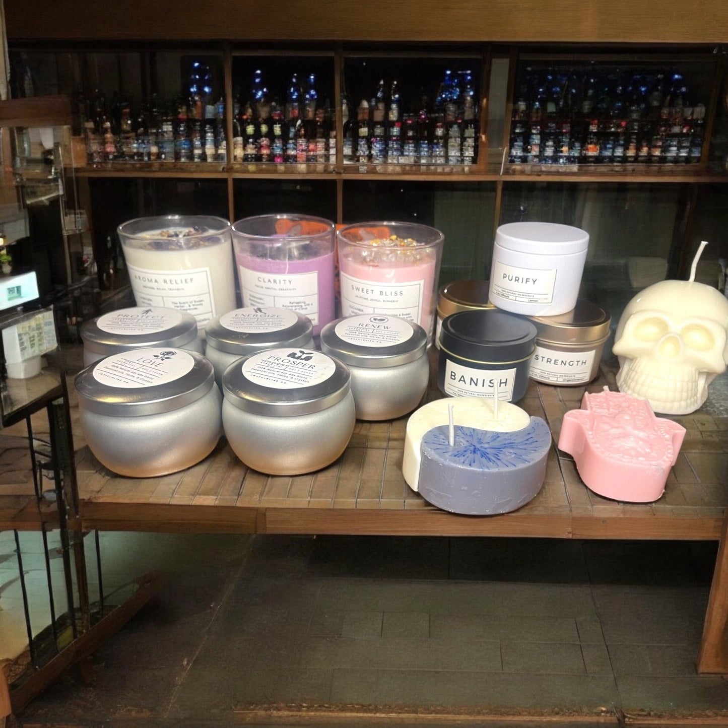 Customizable Skull Soy Wax 18oz Handcrafted Candle Choice of Color & Scent - JoyfulBliss Co.