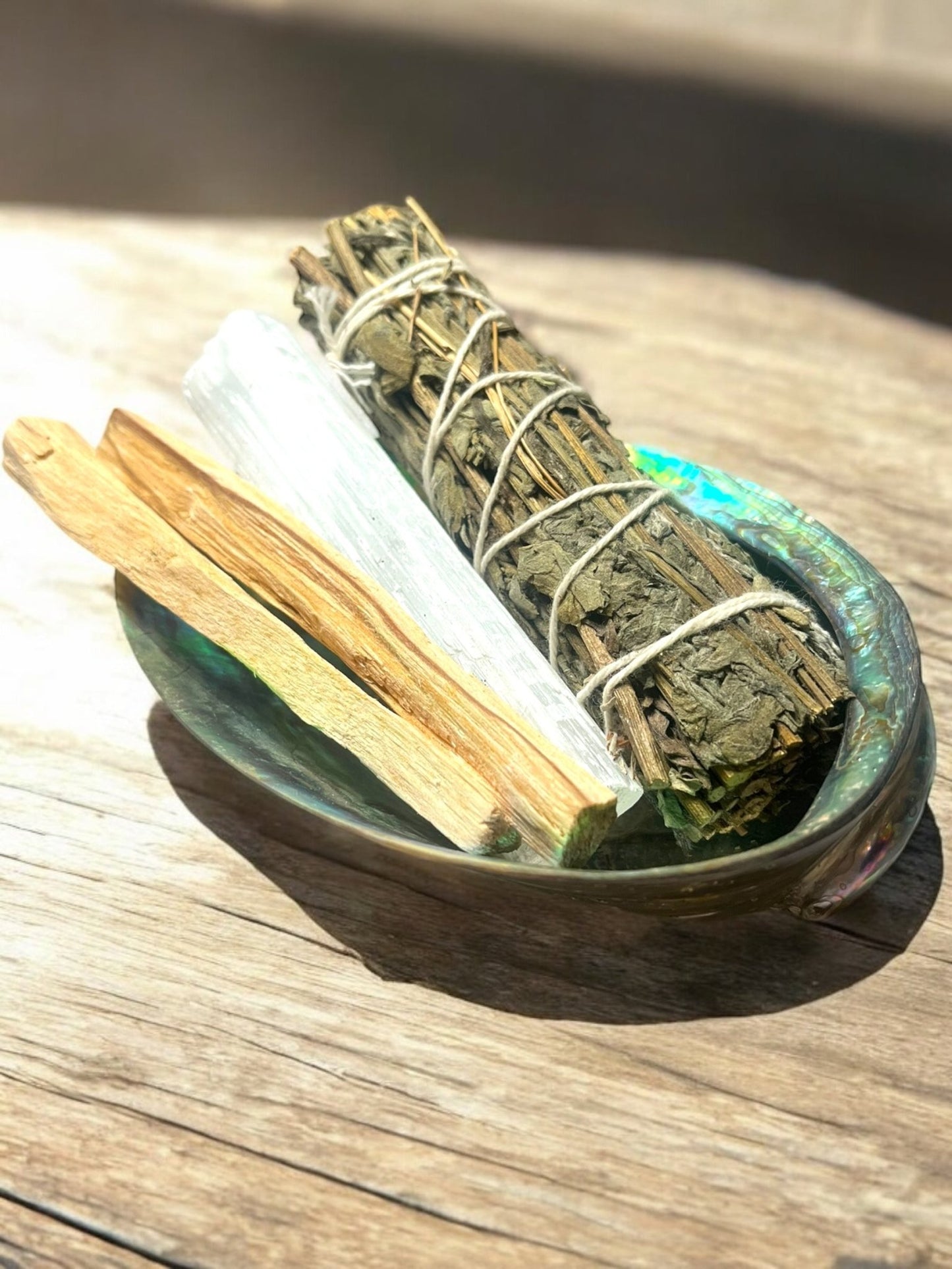 Energy Cleansing Kit – Abalone Shell, Sage, Palo Santo & Selenite - JoyfulBliss Co.
