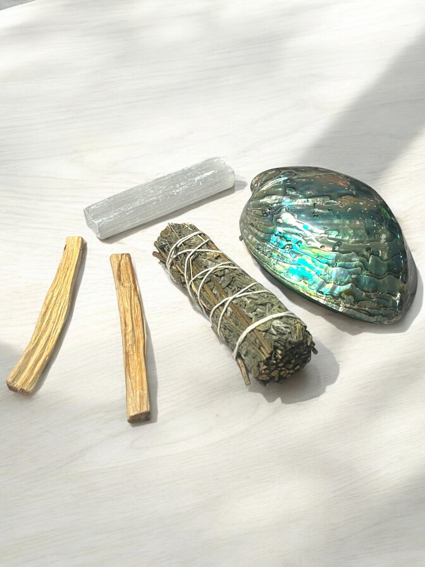 Energy Cleansing Kit – Abalone Shell, Sage, Palo Santo & Selenite - JoyfulBliss Co.