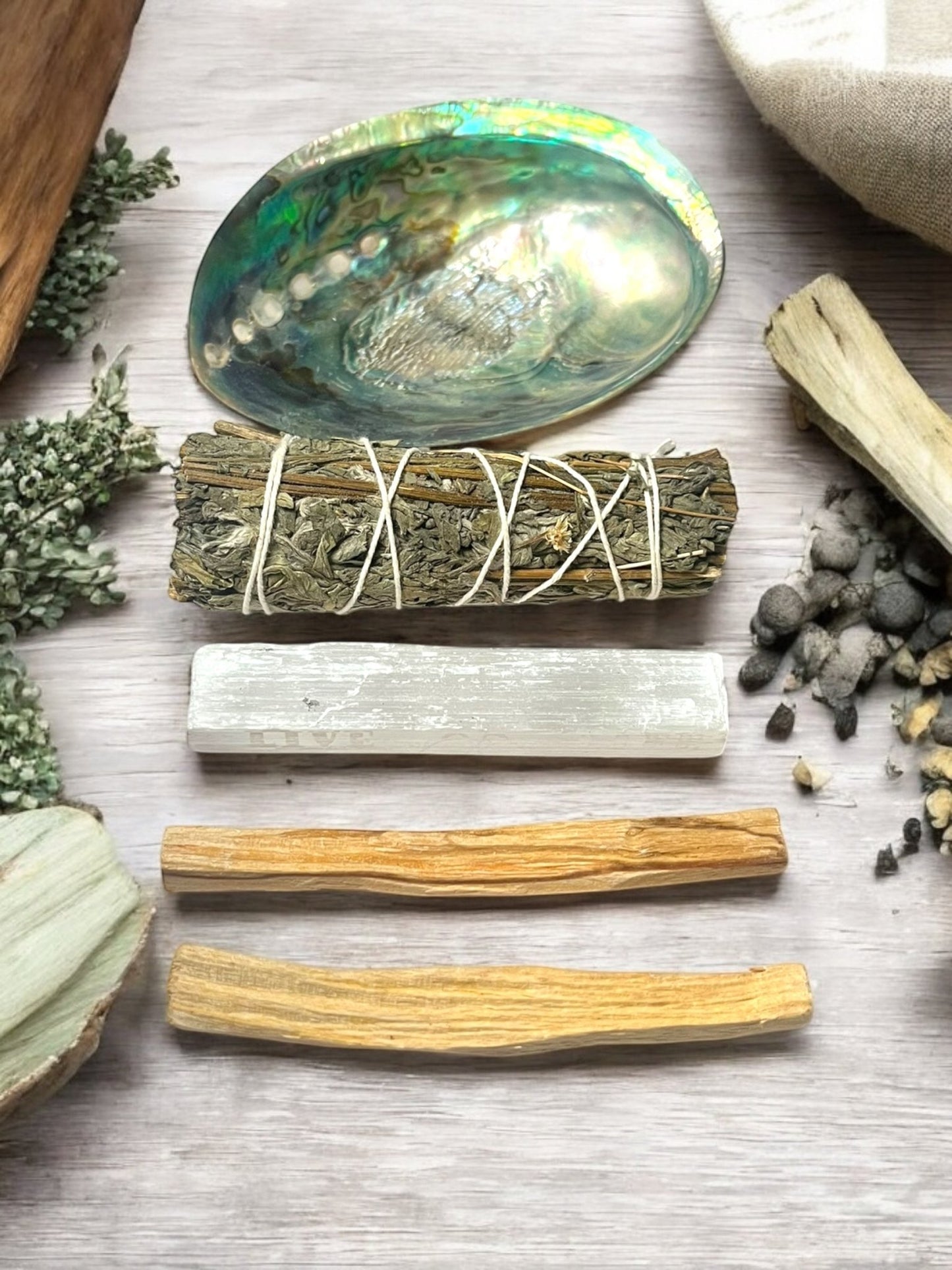Energy Cleansing Kit – Abalone Shell, Sage, Palo Santo & Selenite - JoyfulBliss Co.