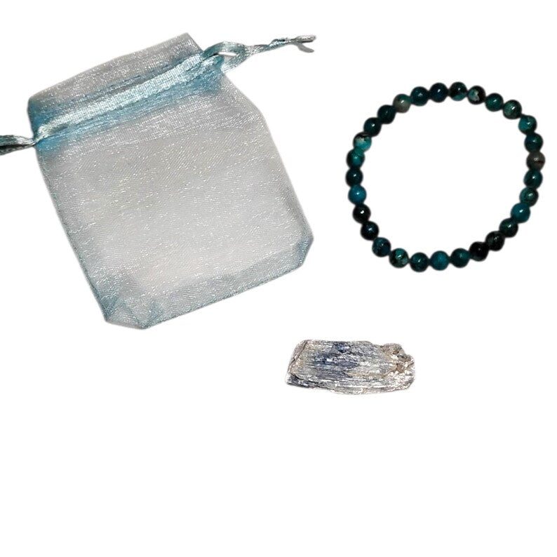 Blue Howlite 6mm Beaded Bracelet with Raw Kyanite Crystal – Calming & Communication Set