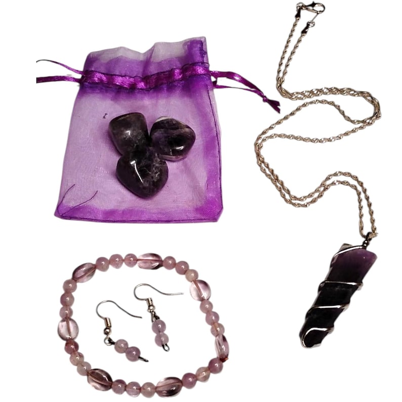 Amethyst Crystal Healing Jewelry Gift Set – Wire Wrapped Pendant, Bracelet, Earrings & Tumbled Stones