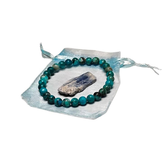 Blue Howlite 6mm Beaded Bracelet with Raw Kyanite Crystal – Calming & Communication Set