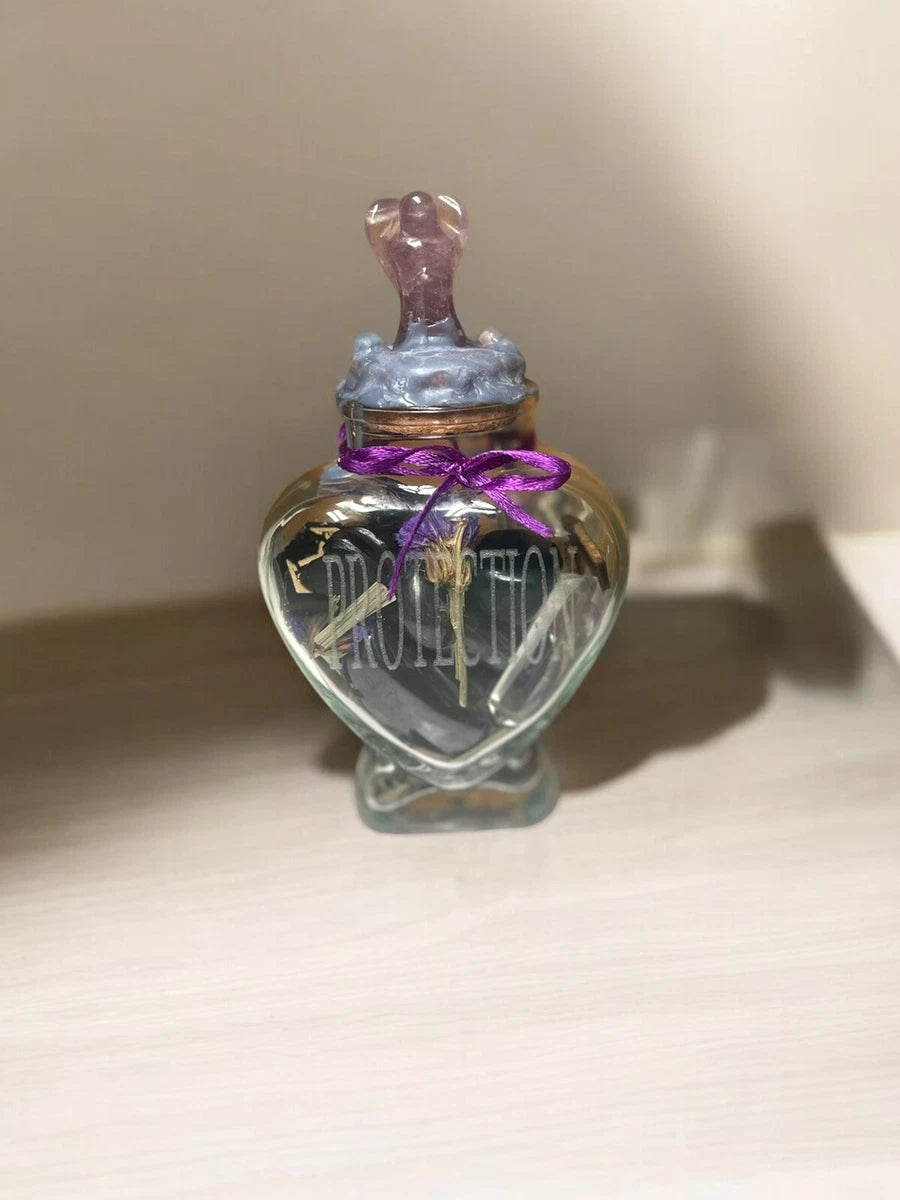 Heart of Protection Vase, Aura Shielding Engraved Spell Jar
