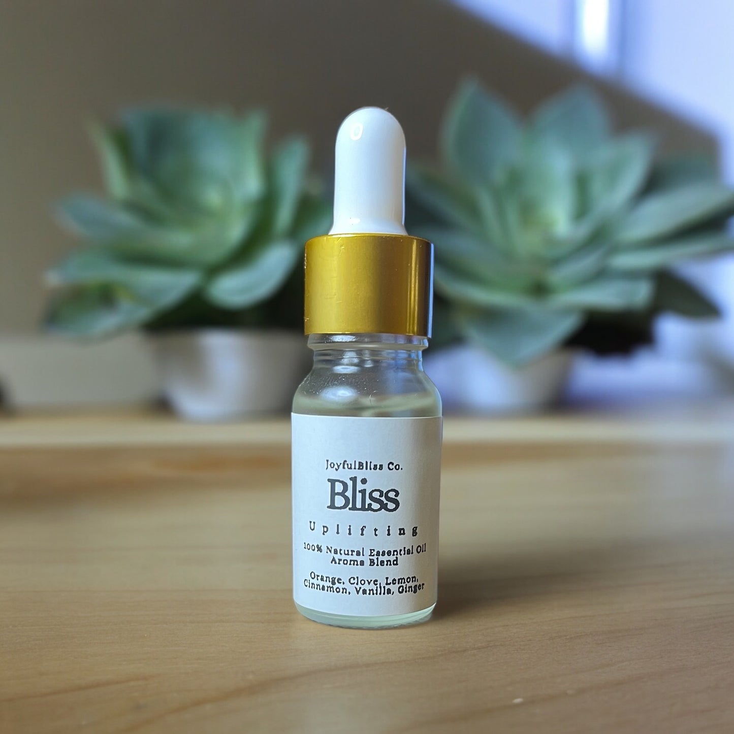 Bliss Uplifting Essential Oil Blend – Citrus Spice Aroma – JoyfulBliss Co. – Orange, Clove, Cinnamon, Lemon, Ginger, Vanilla – Mood-Lifting Scent