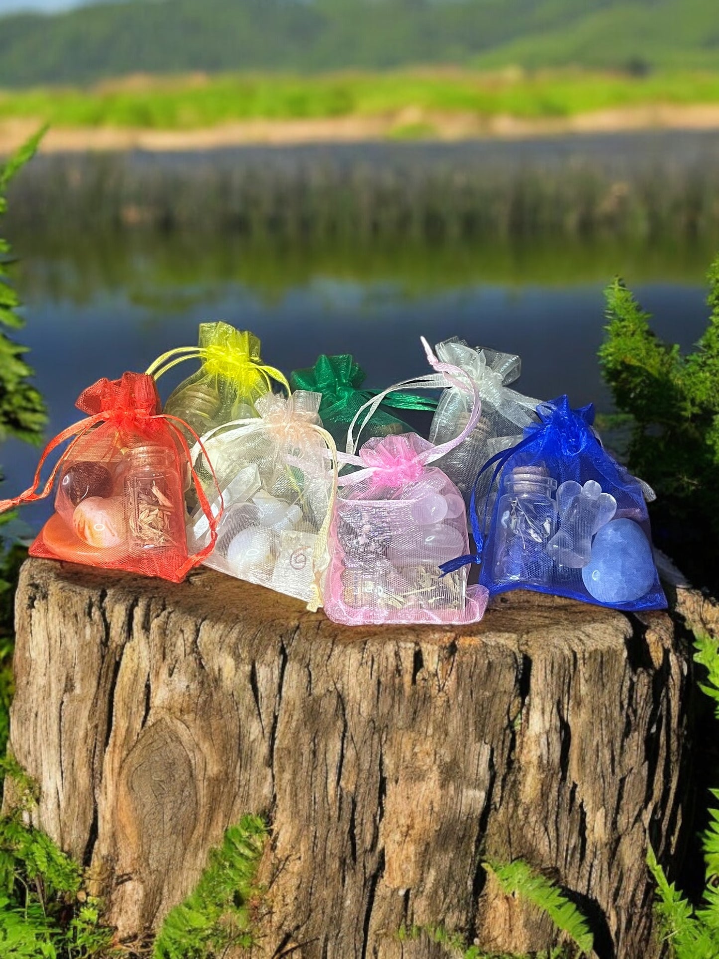 Love & Joy Mojo Bag – Crystal Charm Set for Heart Healing, Self-Love, and Emotional Uplift | Intention-Charged Ritual Kit