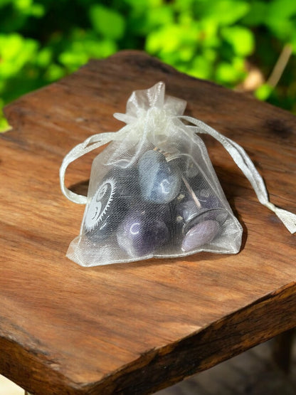 Protect + Deflect Mojo Bag – Crystal Charm Set for Energy Shielding, Aura Protection & Psychic Defense | Handmade Spiritual Armor Kit