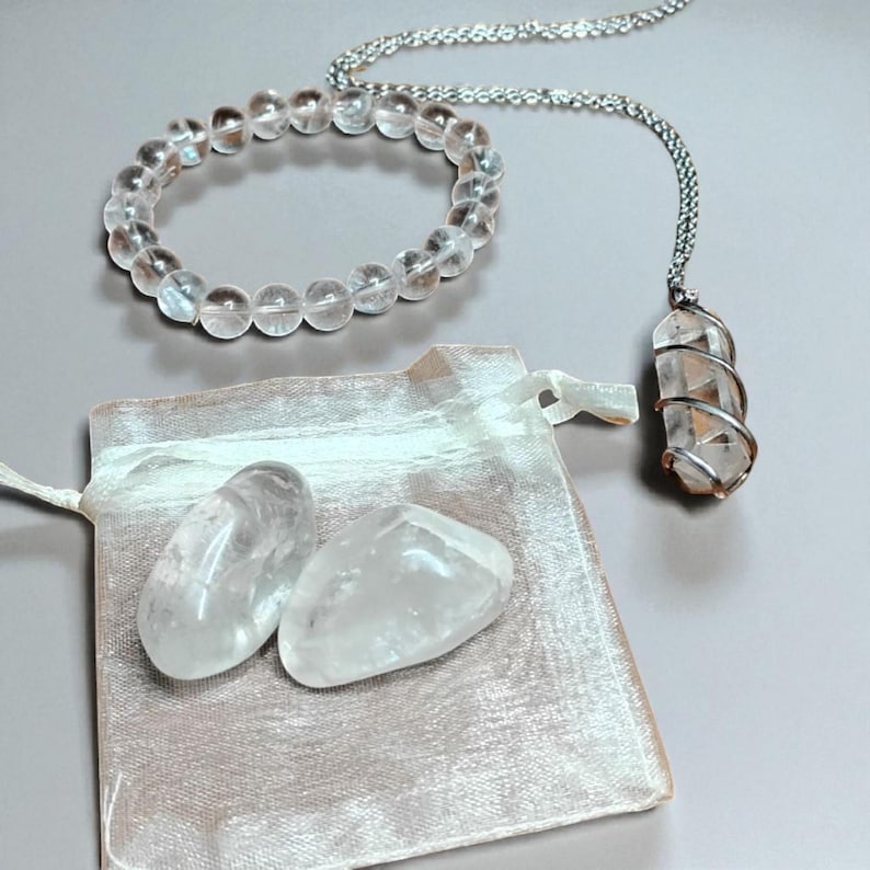 Clear Quartz Crystal Healing Set – Pendant Necklace, Beaded Bracelet, Tumbled Stones & Gift Bag