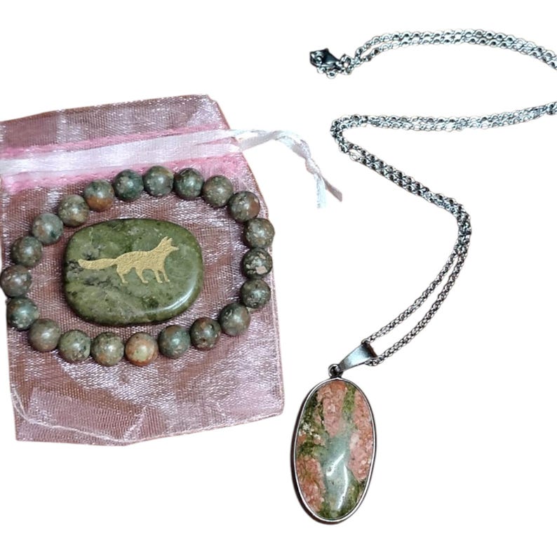 Unakite Crystal Jewelry & Totem Set Pendant Necklace, Beaded Bracelet , Engraved Fox Stone