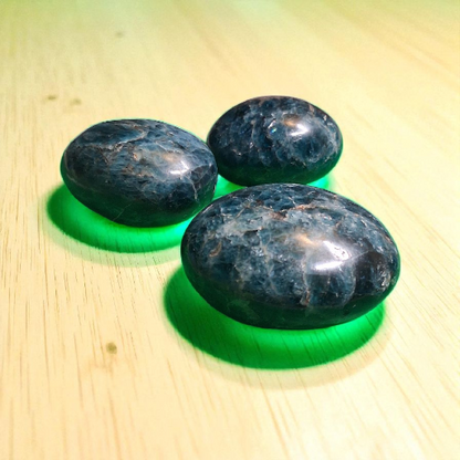 Blue Apatite Palm Stone – 1.3" Polished Crystal for Inspiration & Clarity