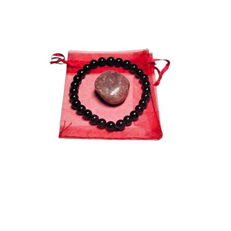 Garnet Beaded Bracelet with Rhodochrosite Stone – Passion, Love & Emotional Healing