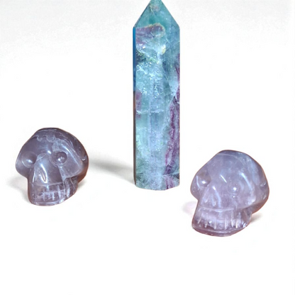 Green Fluorite Tower (4") & Two Purple Fluorite Crystal Skulls (2") – Healing Crystal Set