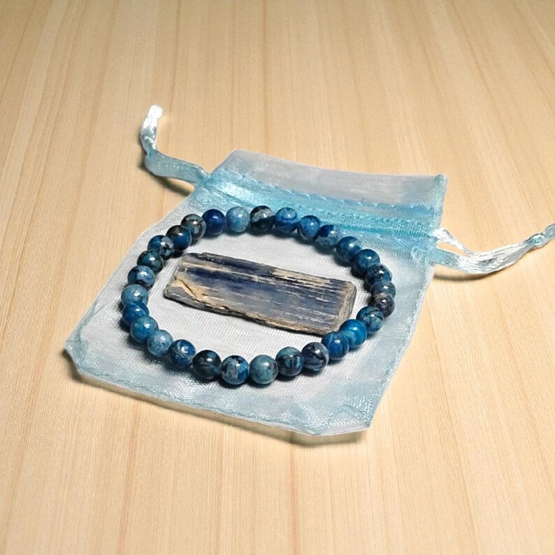 Lapis Lazuli 6mm Beaded Bracelet with Raw Kyanite Crystal – Truth & Intuition Set